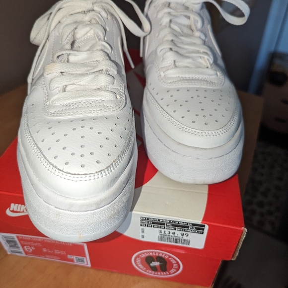 Nike Court Vision Alta white leather sneakers,size 6.5 - Picture 5 of 6